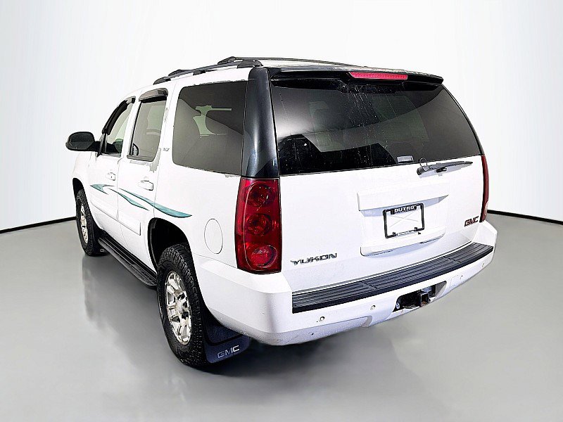 Used 2007 GMC Yukon SLT w/ SLT Preferred Equipment Group image 5