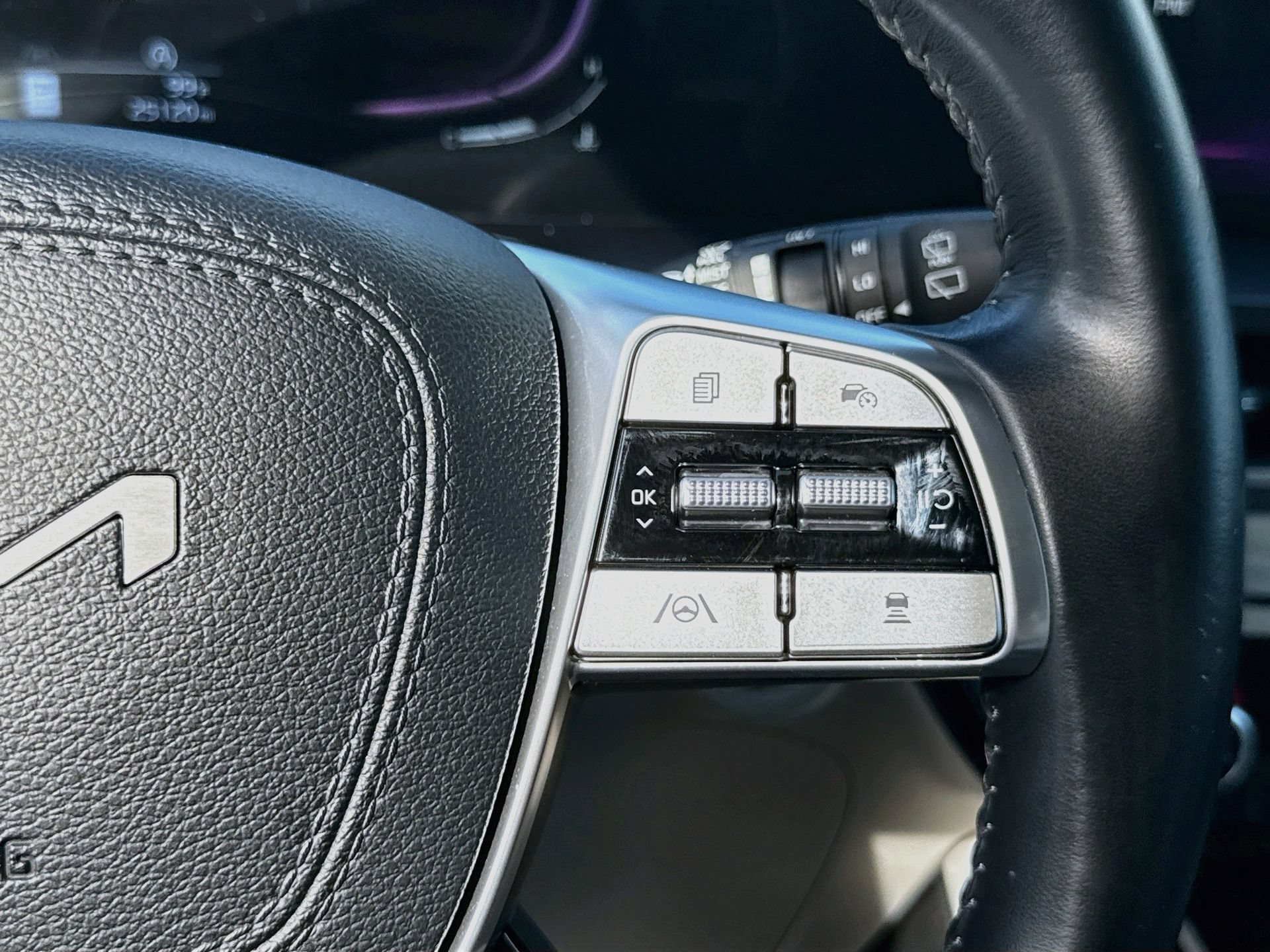 Used 2024 Kia Telluride S w/ S Sunroof Package FWD image 39