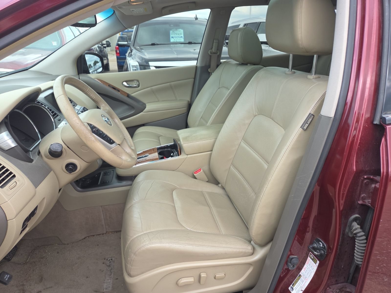 Used 2011 Nissan Murano LE w/ Navigation Pkg AWD/4WD image 8