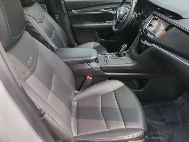 Certified 2021 Cadillac XT5 Sportv w/ LPO, Floor Liner Package AWD/4WD image 29