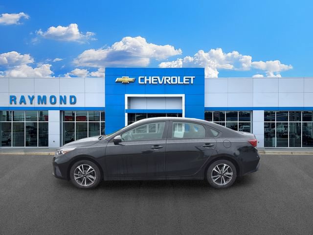 Used 2023 Kia Forte LXS FWD image 6