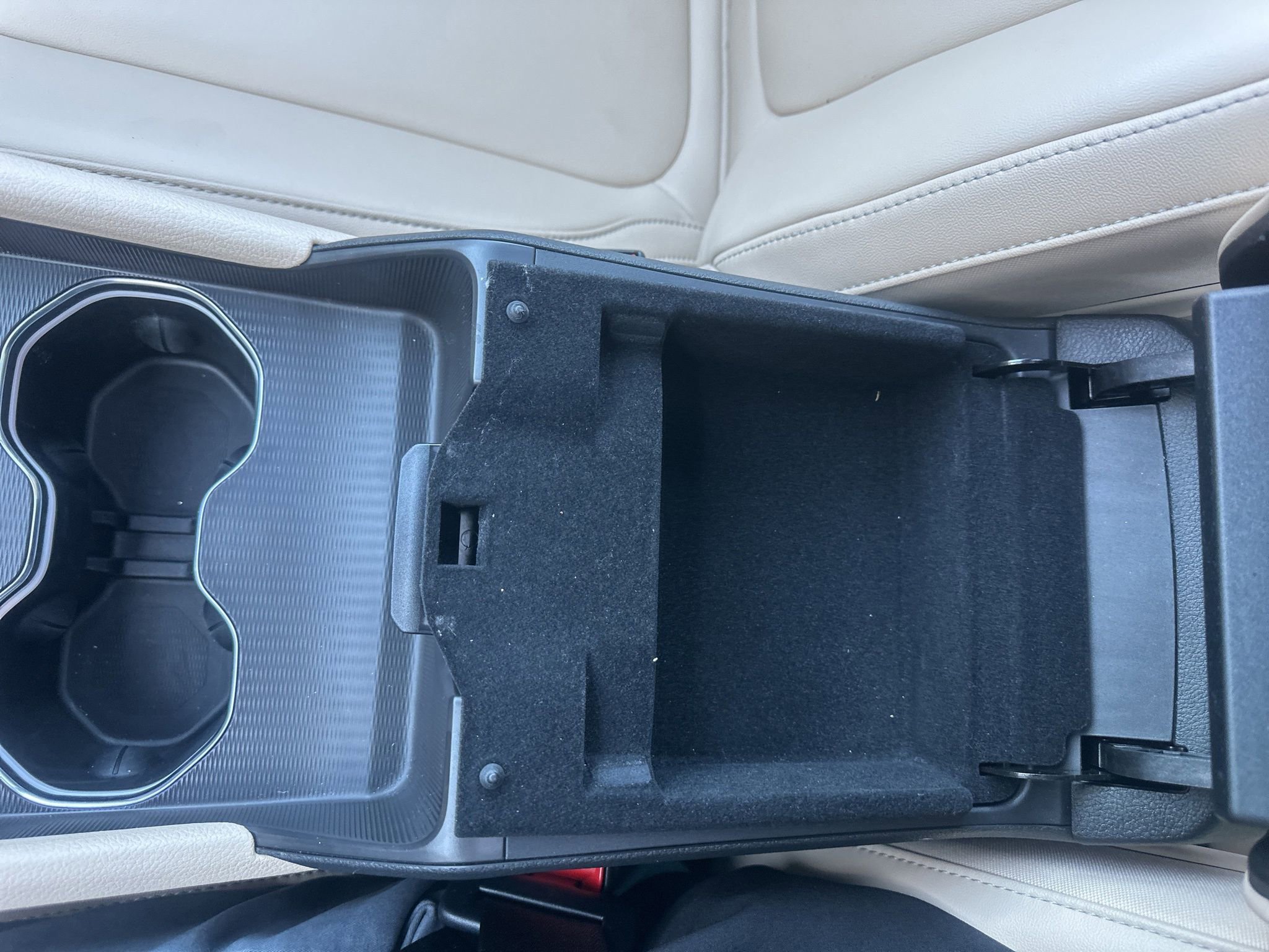 Used 2023 Jeep Grand Cherokee Limited image 38