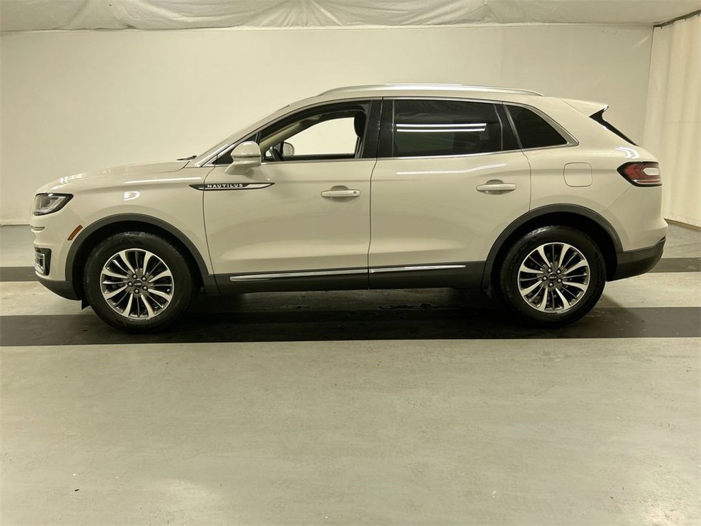 Used 2019 Lincoln Nautilus Select image 7