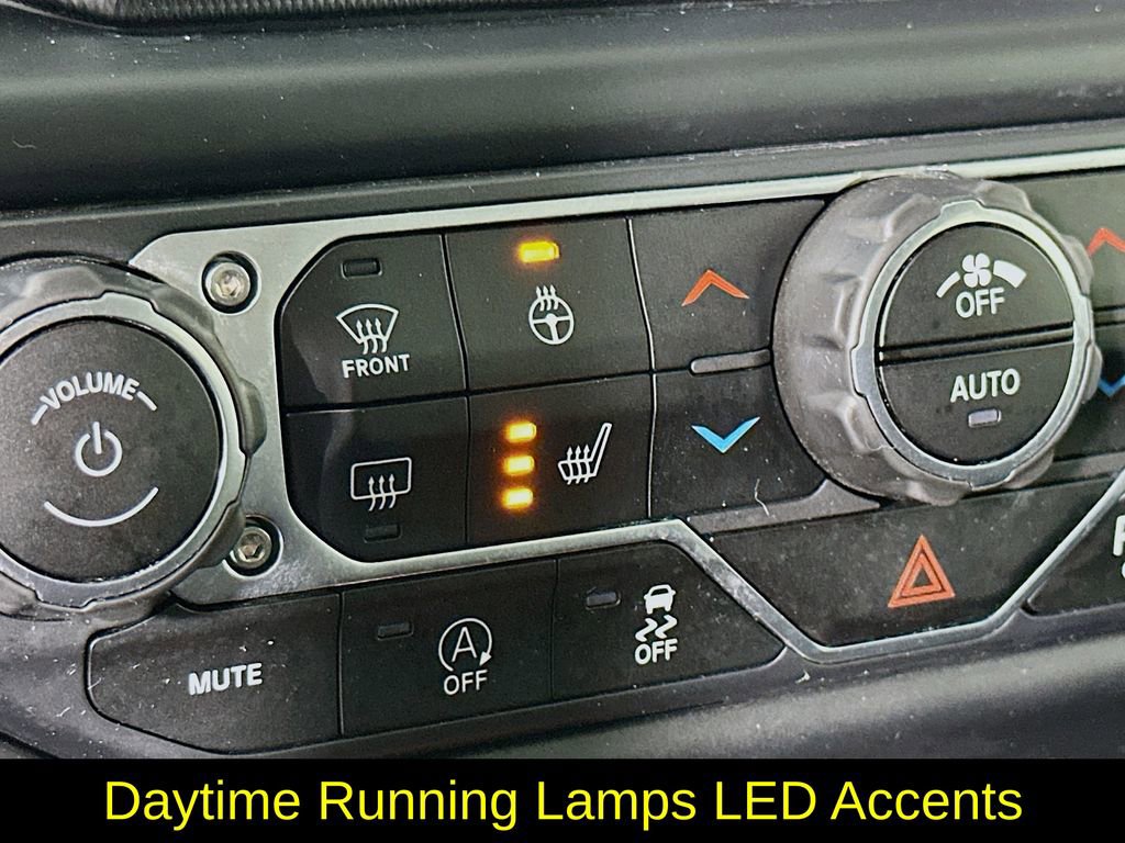 Used 2020 Jeep Wrangler Unlimited Sahara w/ Dual Top Group image 28