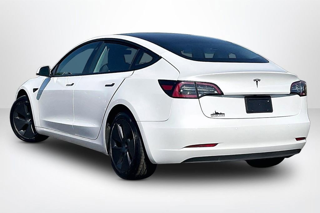 Used 2021 Tesla Model 3 Standard Range Plus RWD image 5