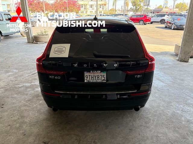 Used 2019 Volvo XC60 T5 Momentum w/ Multimedia Package AWD/4WD image 4
