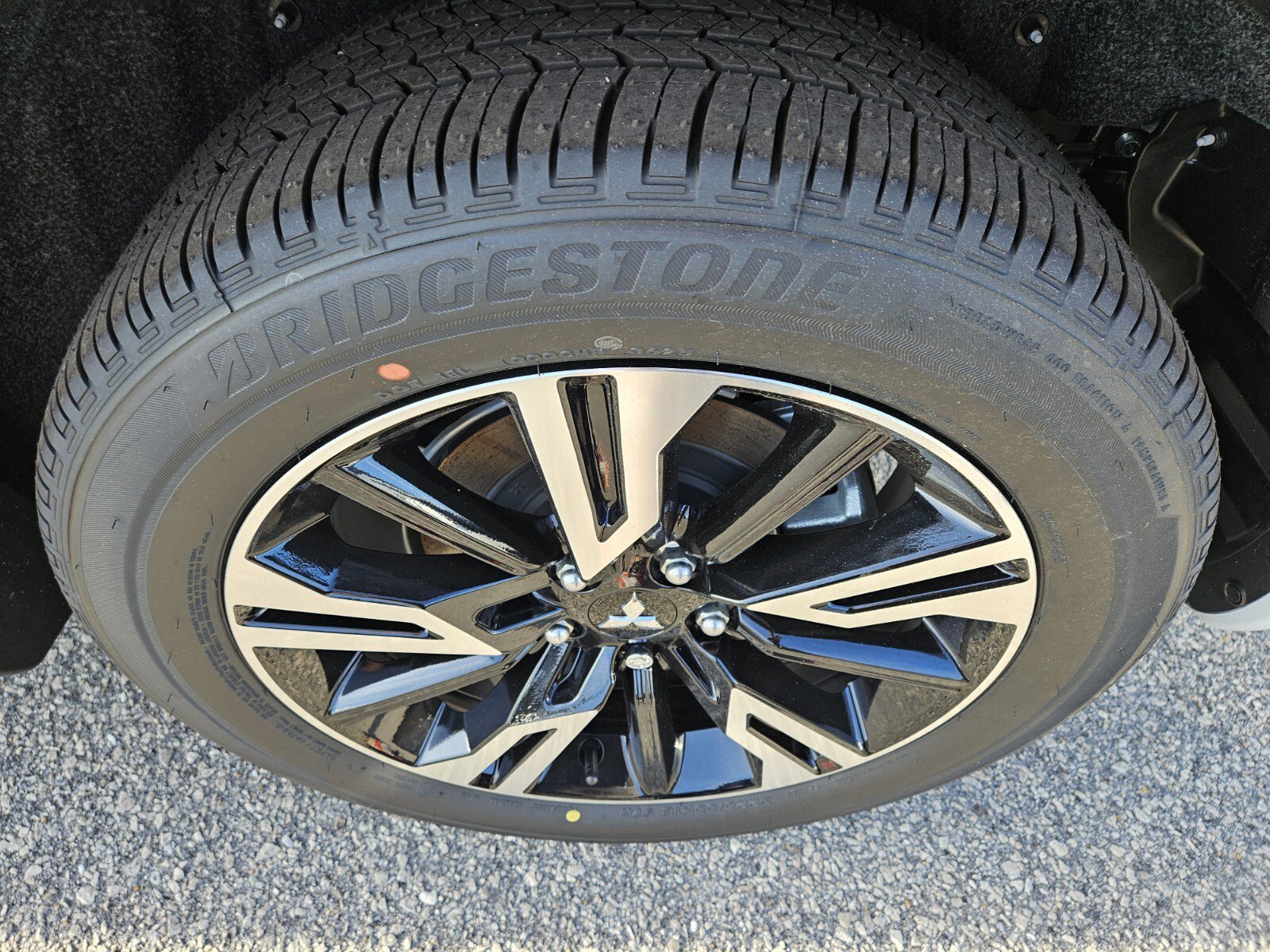 New 2026 Mitsubishi Eclipse Cross AWD image 11