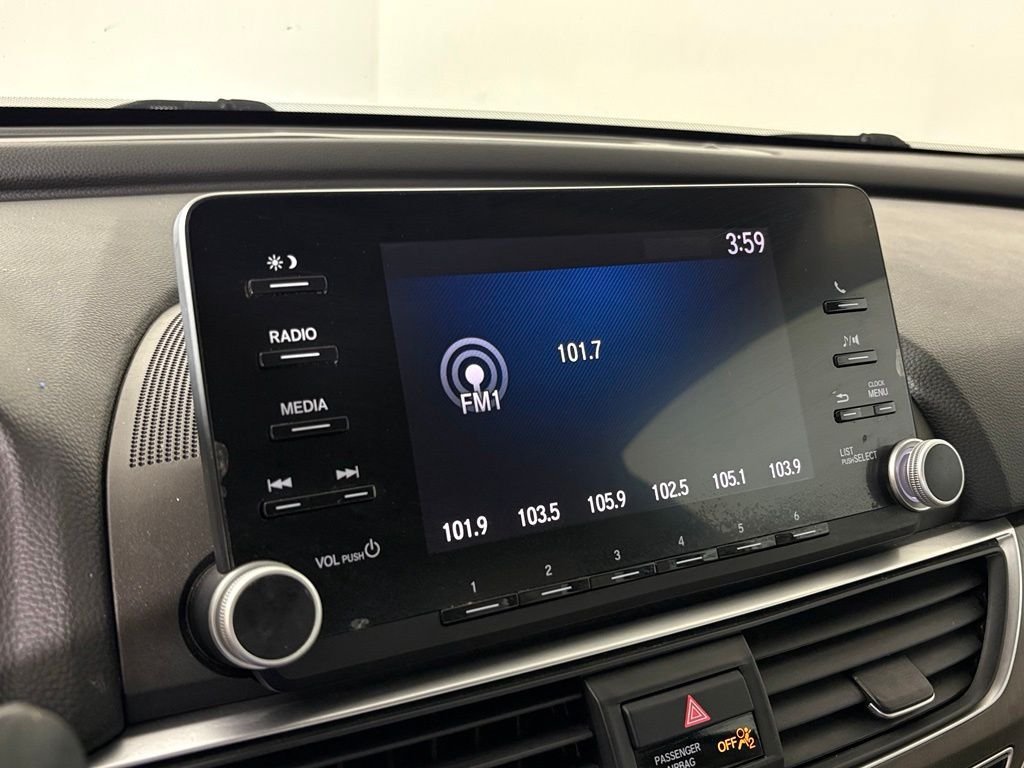 Used 2018 Honda Accord LX image 23