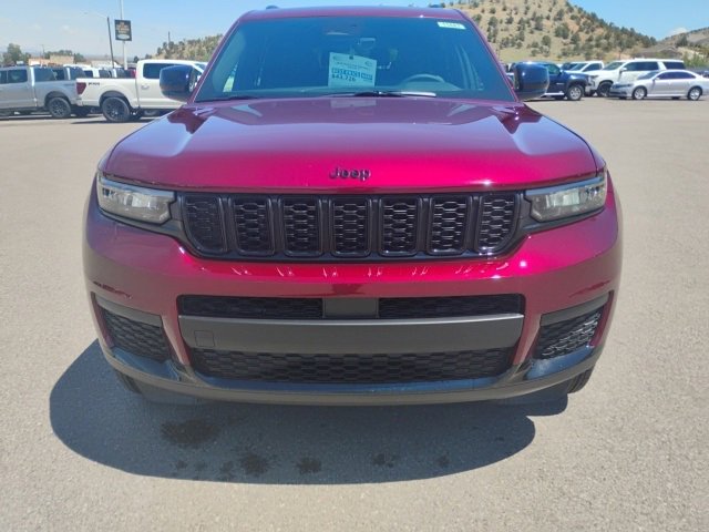 New 2025 Jeep Grand Cherokee L Altitude image 2