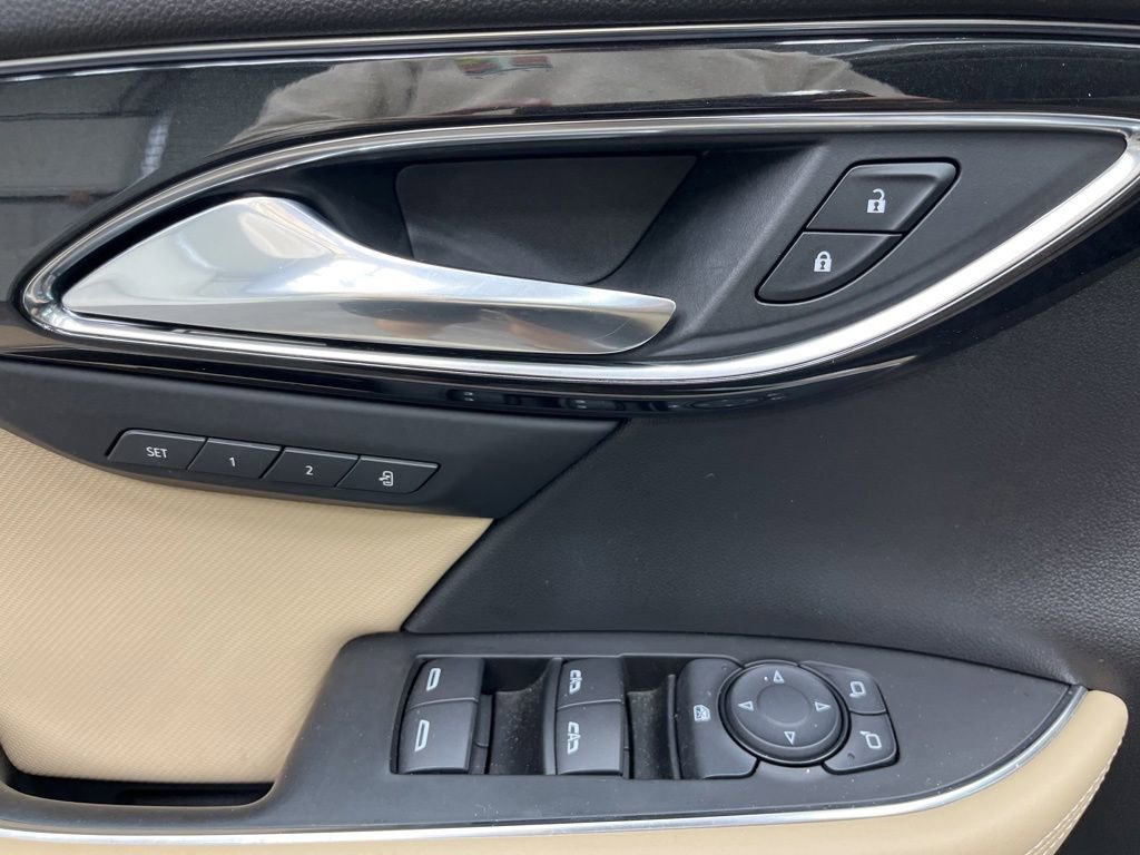 Used 2024 Buick Envision Preferred AWD/4WD image 30