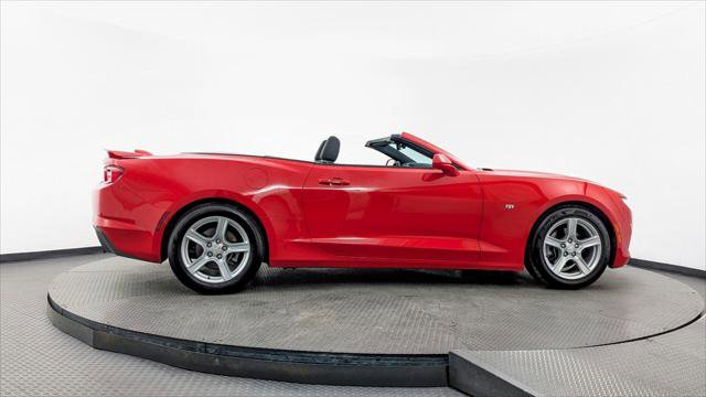Used 2020 Chevrolet Camaro LT image 9