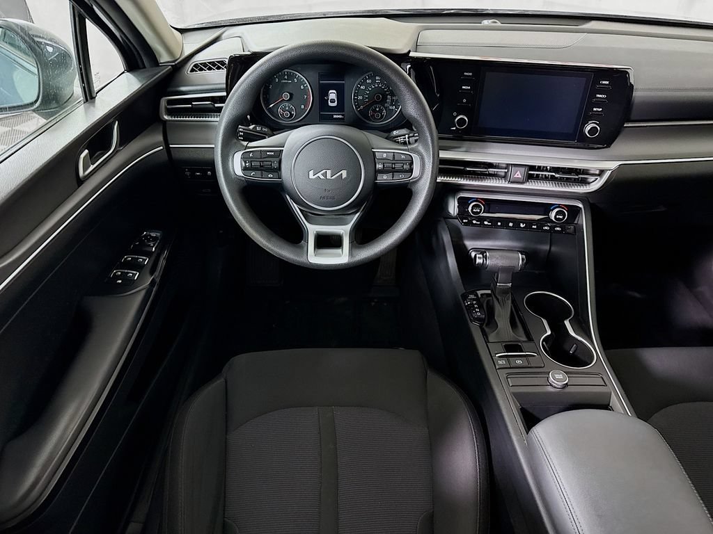 Used 2024 Kia K5 LXS FWD image 4