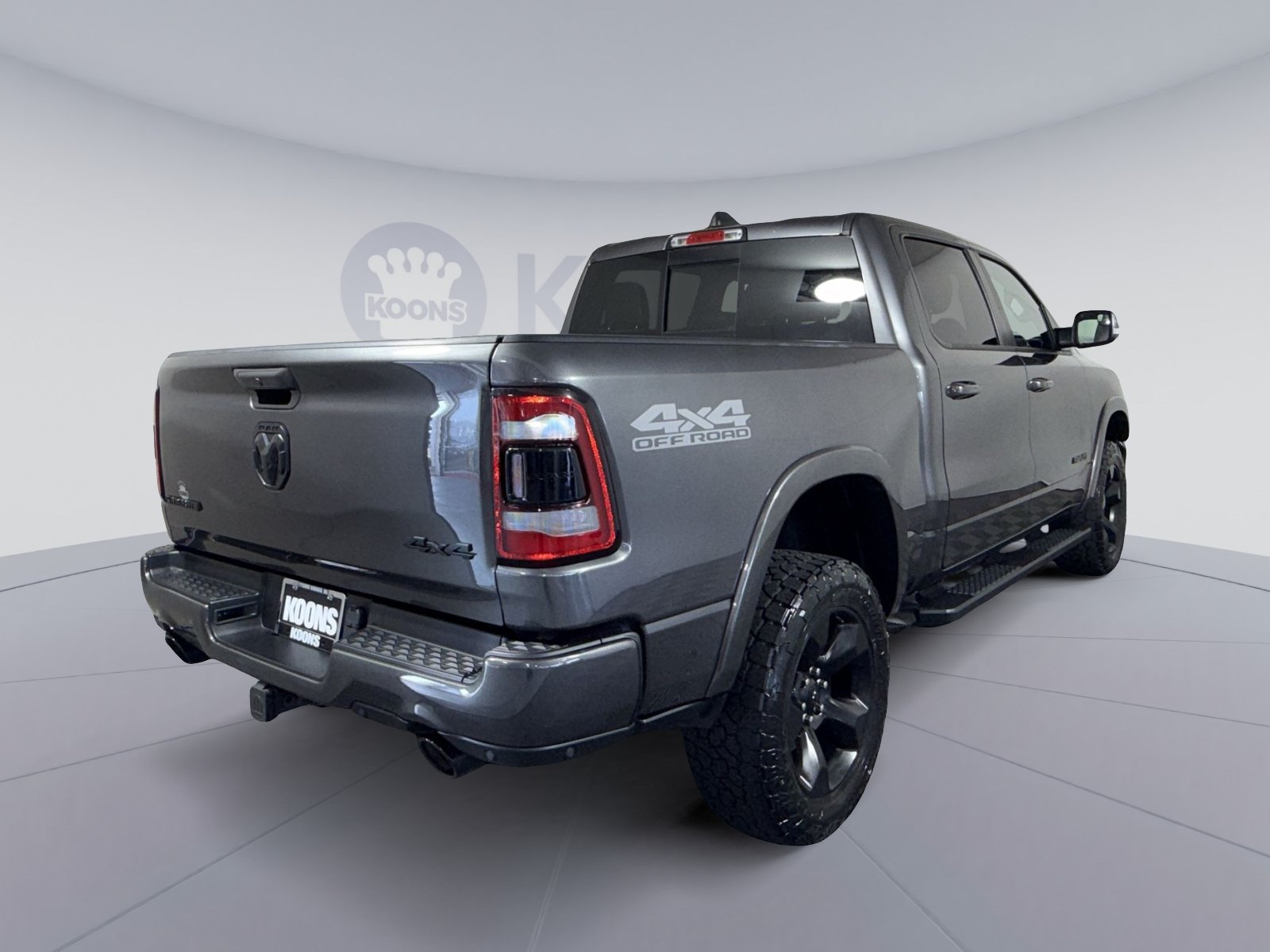 Used 2020 RAM 1500 Laramie AWD/4WD image 7