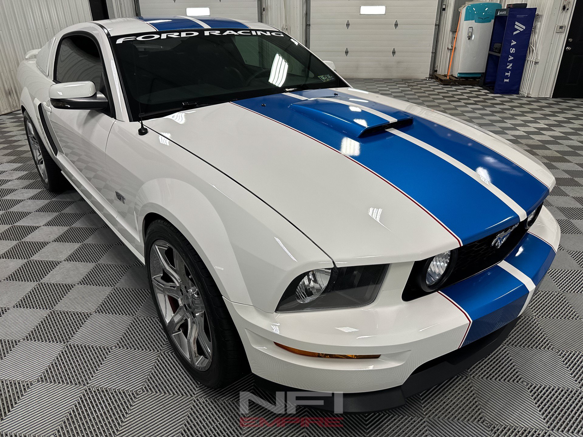 Used 2007 Ford Mustang GT RWD image 5