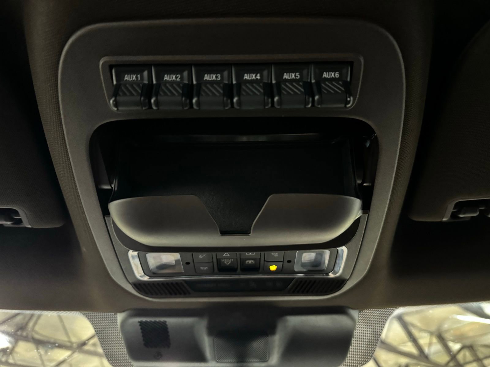 Used 2024 Ford F250 King Ranch w/ Tremor Off-Road Package image 27