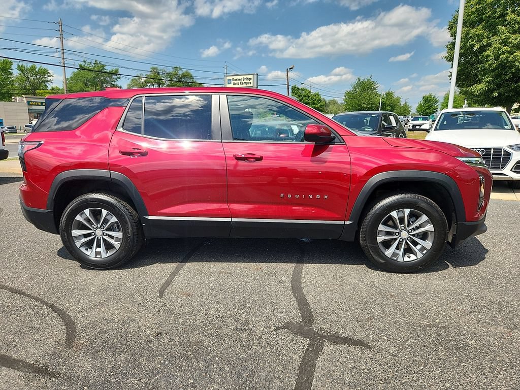 Certified 2026 Chevrolet Equinox LT AWD/4WD image 7