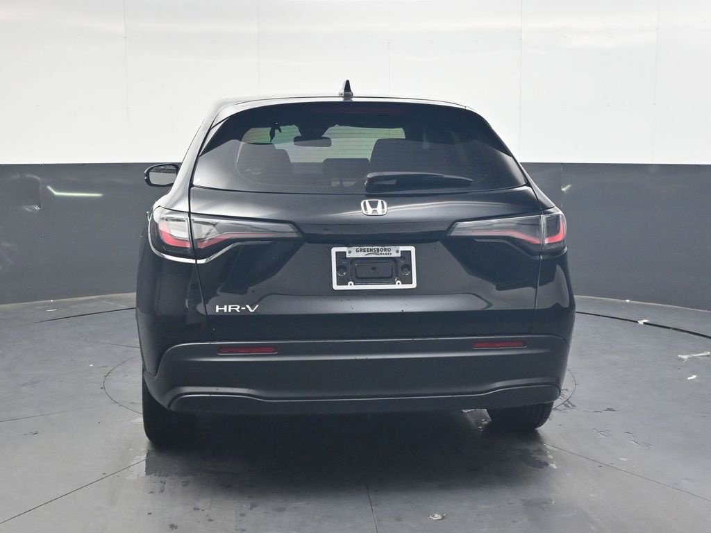 Used 2023 Honda HR-V LX image 5