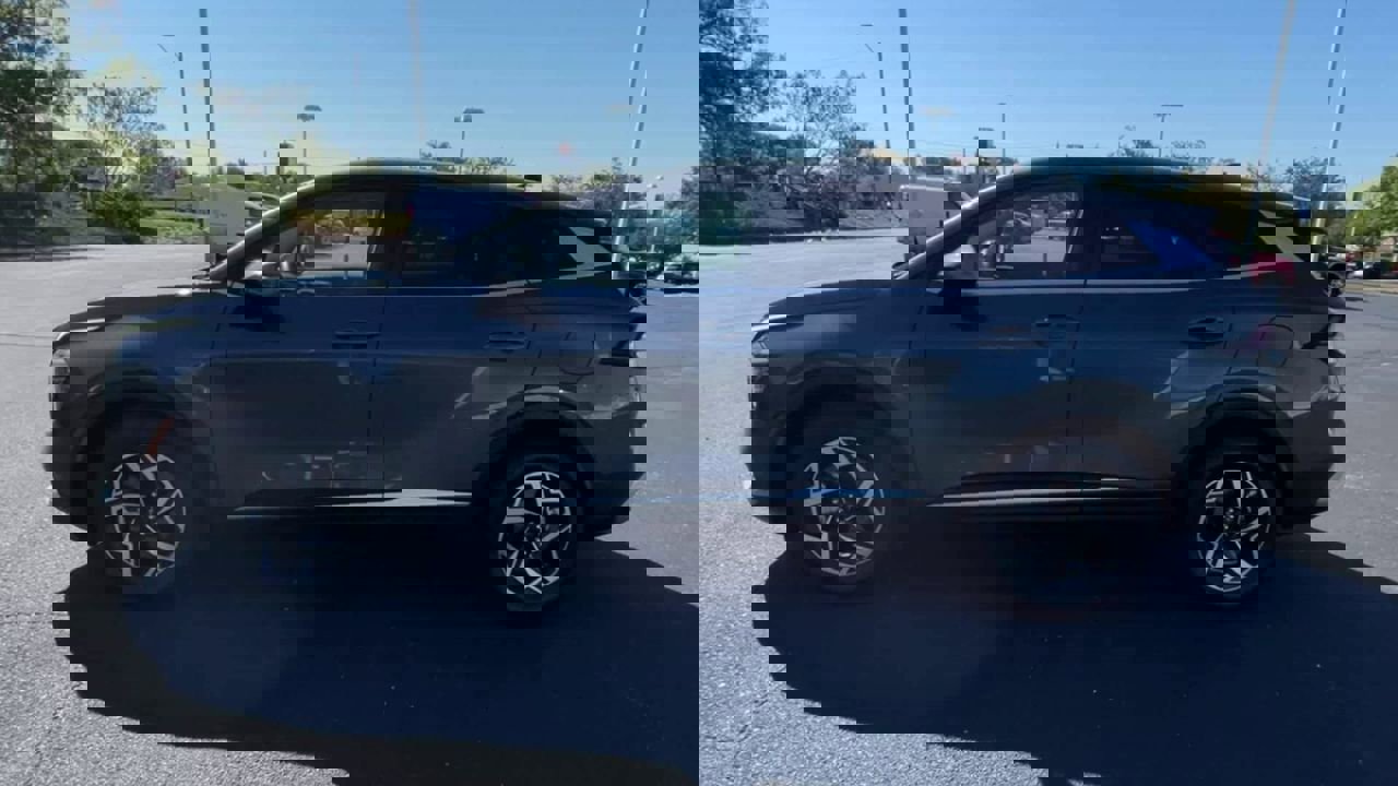 Used 2024 Kia Sportage LX image 5