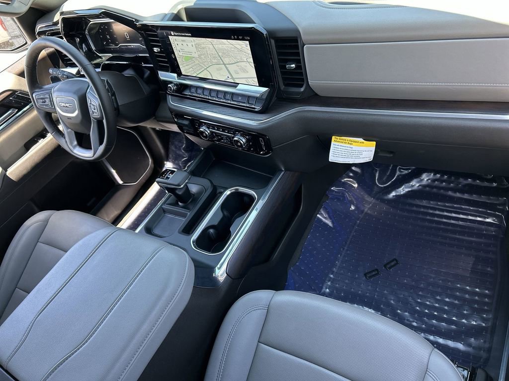 Used 2025 GMC Sierra 1500 SLT w/ SLT Premium Plus Package AWD/4WD image 28