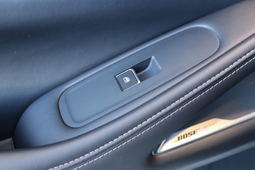 Certified 2025 INFINITI QX60 Luxe w/ Black Edition image 24