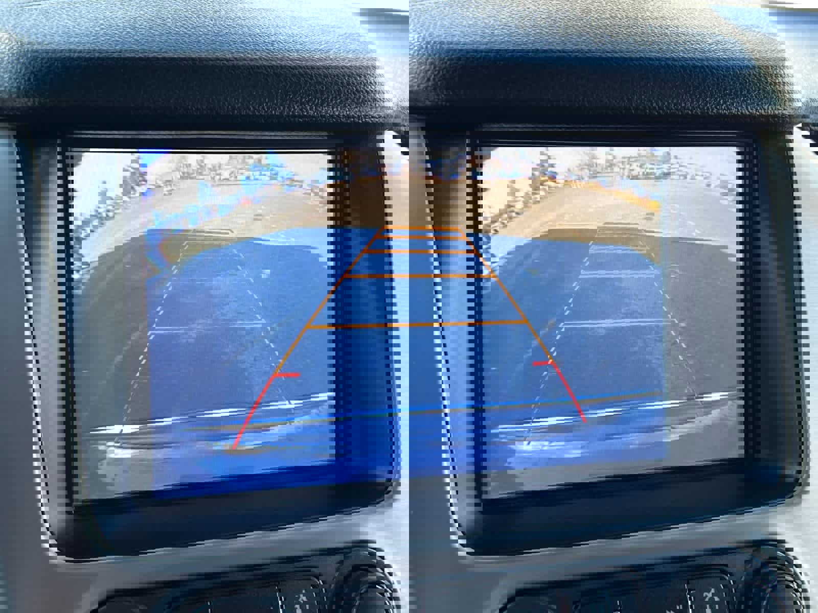 Used 2017 GMC Yukon XL Denali image 20