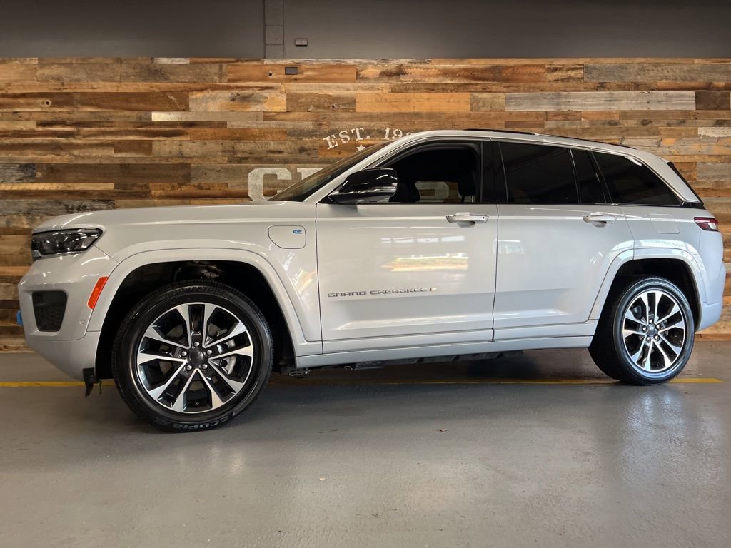 Used 2023 Jeep Grand Cherokee Overland image 59