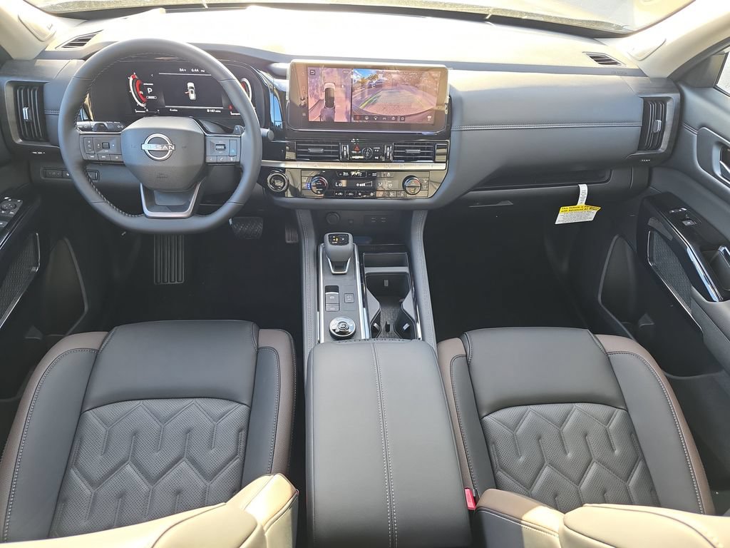 New 2026 Nissan Pathfinder Platinum AWD/4WD image 19