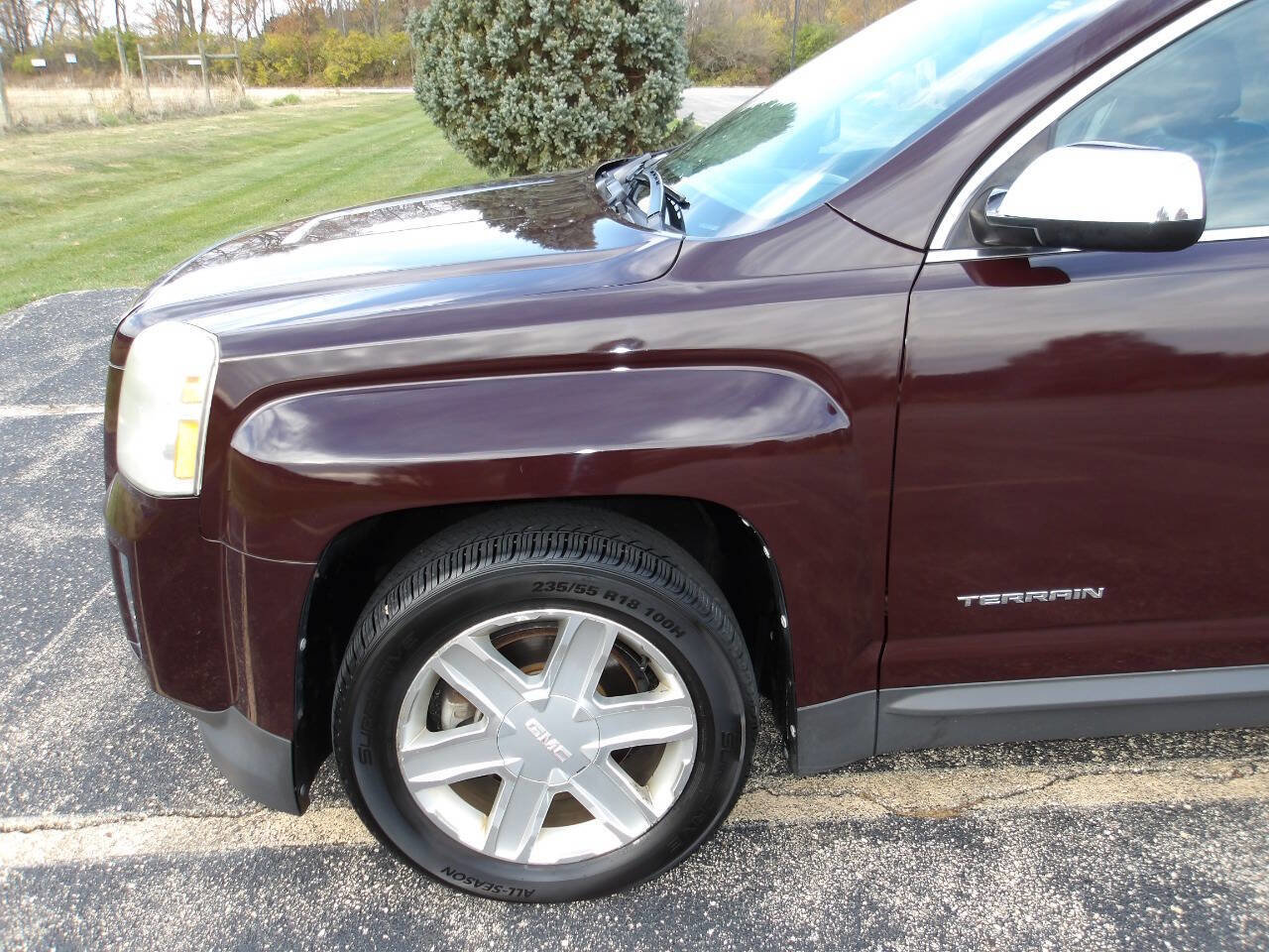 Used 2011 GMC Terrain SLT image 30