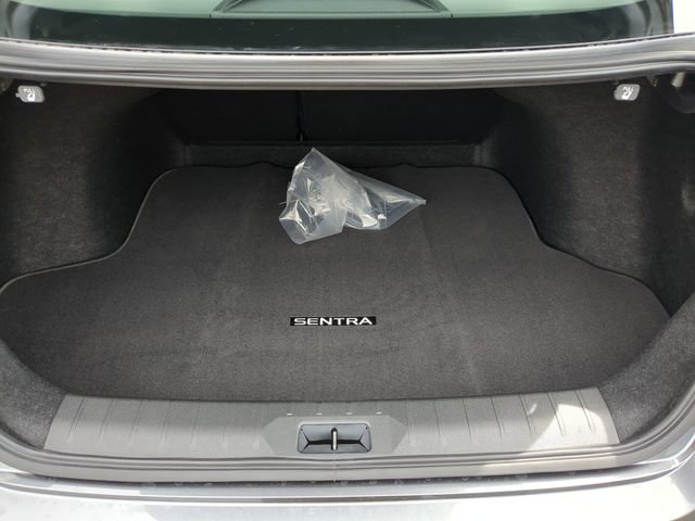 New 2026 Nissan Sentra SR w/ SR Premium Package FWD image 28