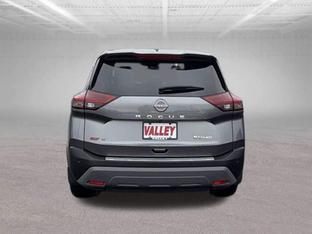 Used 2023 Nissan Rogue SV AWD/4WD image 12