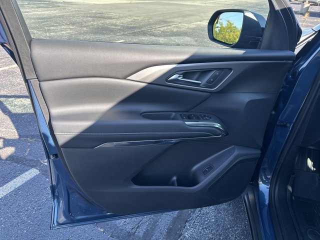 New 2026 Chevrolet Traverse LT w/ Sun and Wheel Package image 10