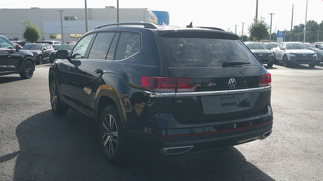 Used 2022 Volkswagen Atlas SE image 3