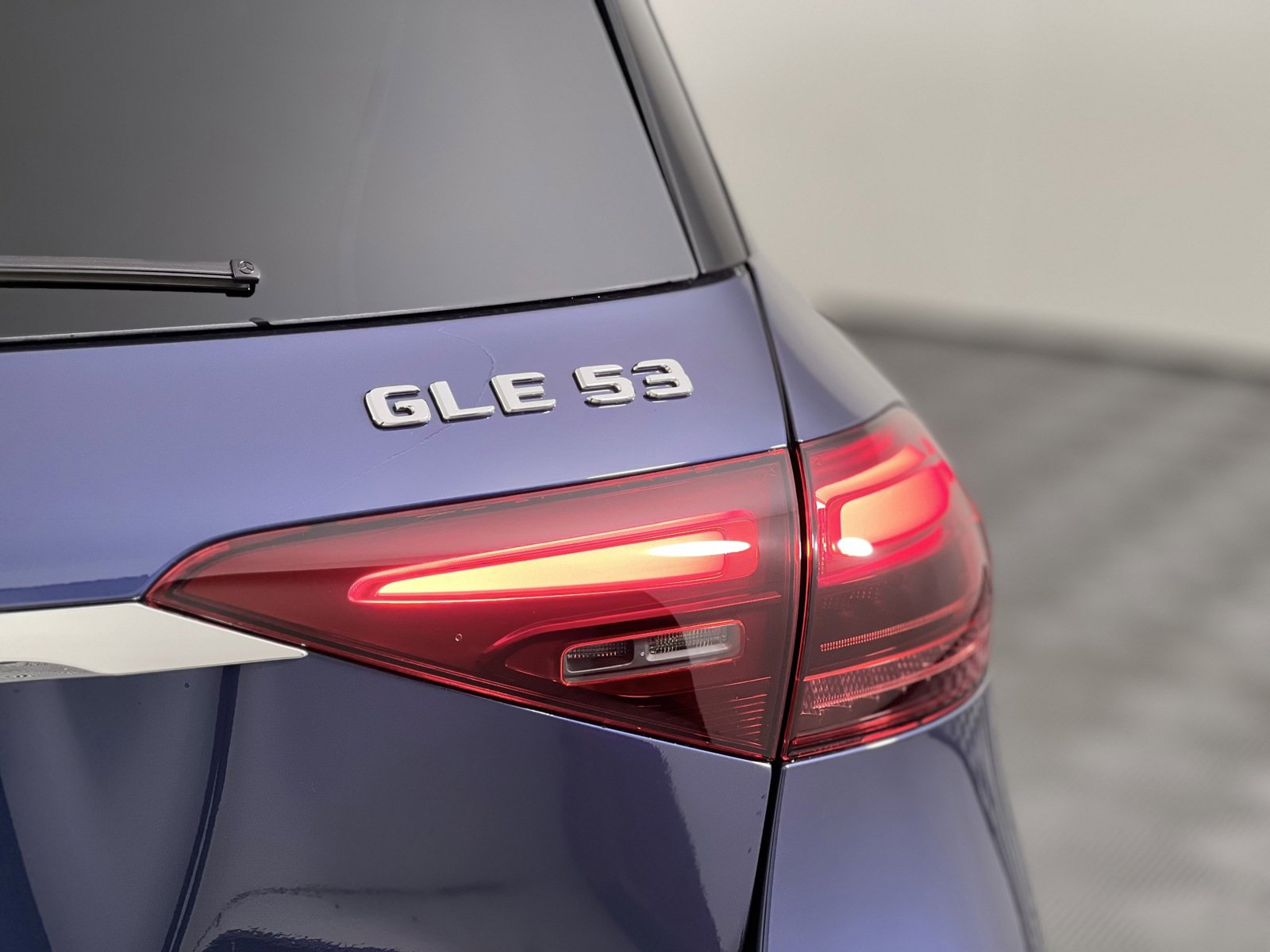 New 2025 Mercedes-Benz GLE 53 AMG 4MATIC image 13