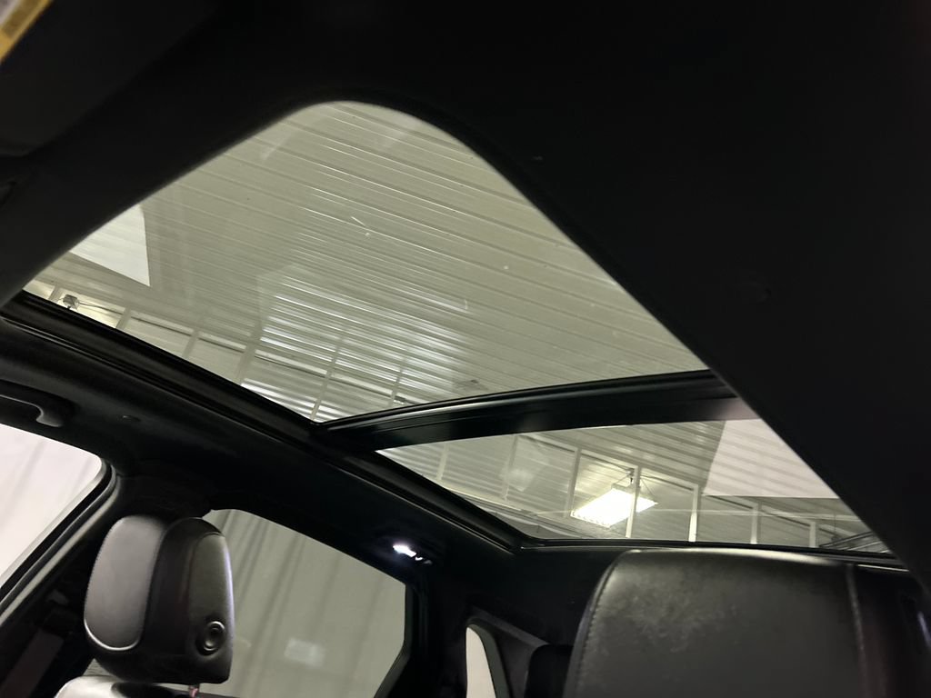 Used 2021 Cadillac XT5 Premium Luxury AWD/4WD image 23