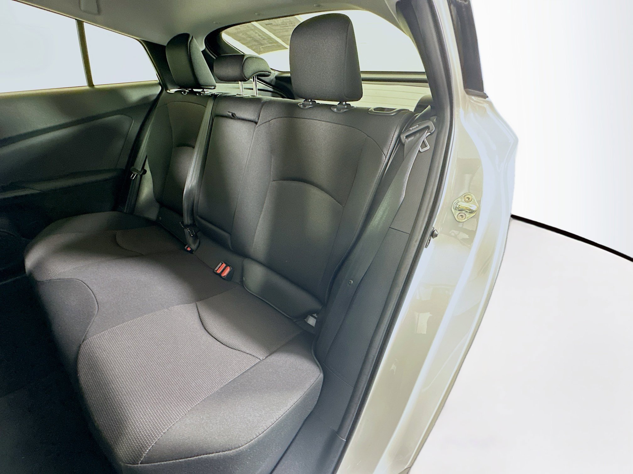 Used 2022 Toyota Prius L Eco image 26