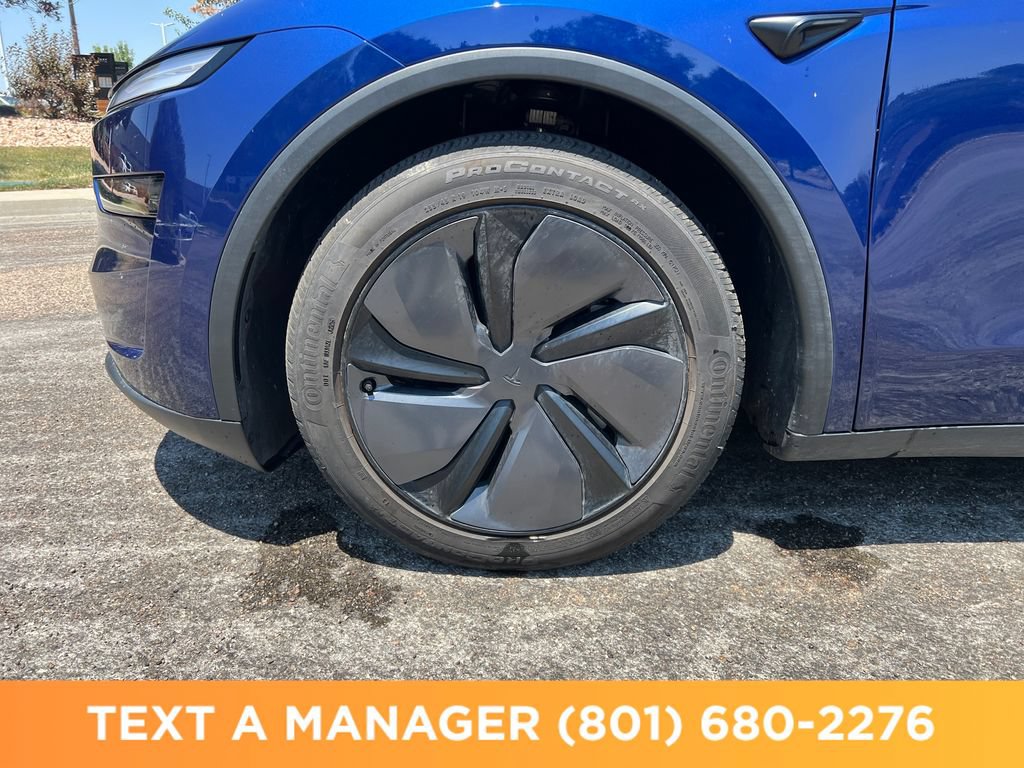 Used 2026 Tesla Model Y Long Range AWD/4WD image 15