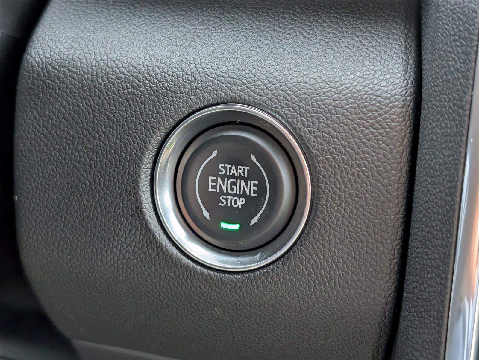 New 2026 GMC Acadia Elevation w/ Elevation Premium Package FWD image 23