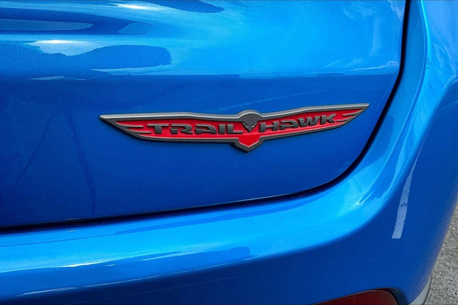 Used 2023 Jeep Compass Trailhawk w/ Trailhawk Convenience Group AWD/4WD image 24