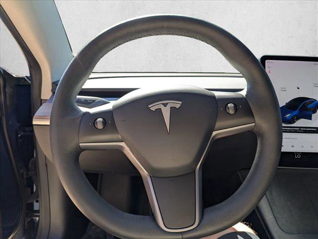 Used 2022 Tesla Model 3 Long Range AWD/4WD image 11
