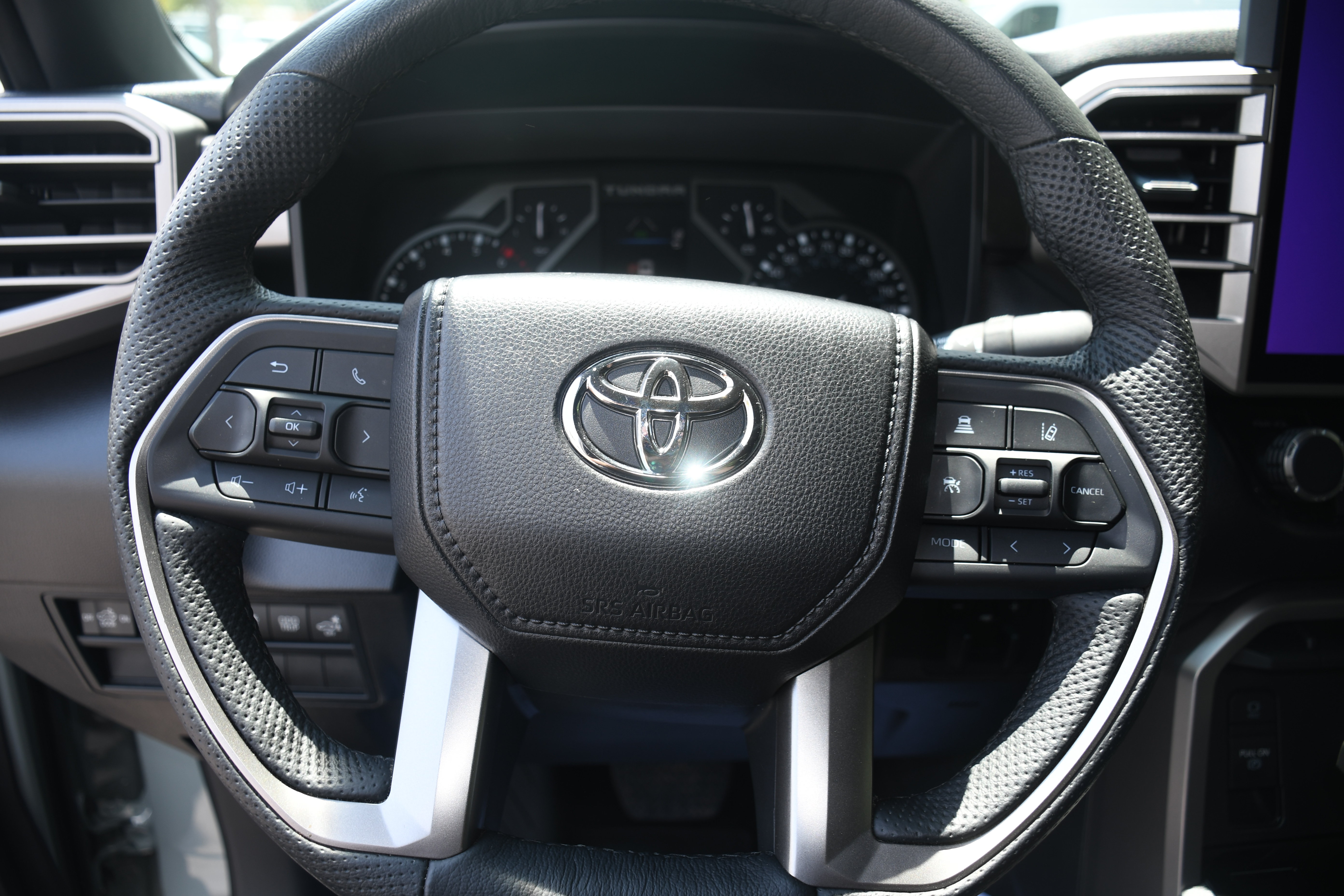 Certified 2026 Toyota Tundra SR5 w/ SR5 Premium Package AWD/4WD image 12