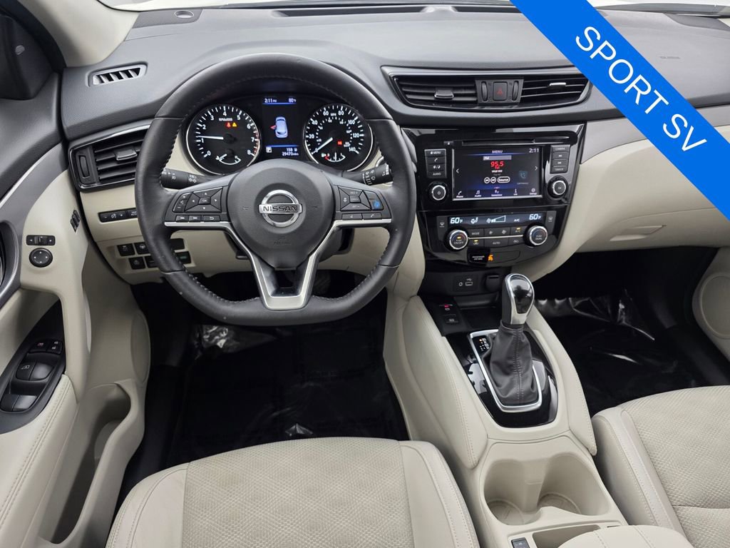 Used 2020 Nissan Rogue Sport SV w/ Technology Package image 12