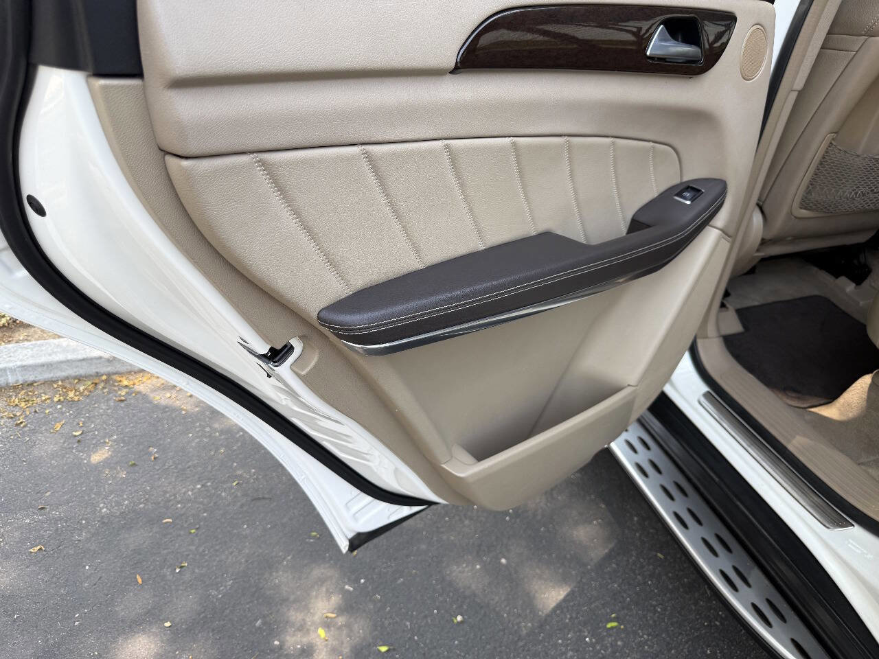 Used 2013 Mercedes-Benz GL 450 GL 450 4MATIC AWD 4dr SUV image 14