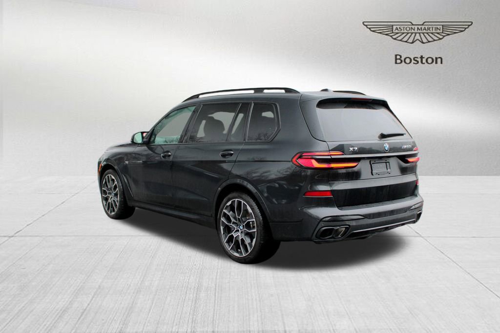 Used 2026 BMW X7 M60i AWD/4WD image 2