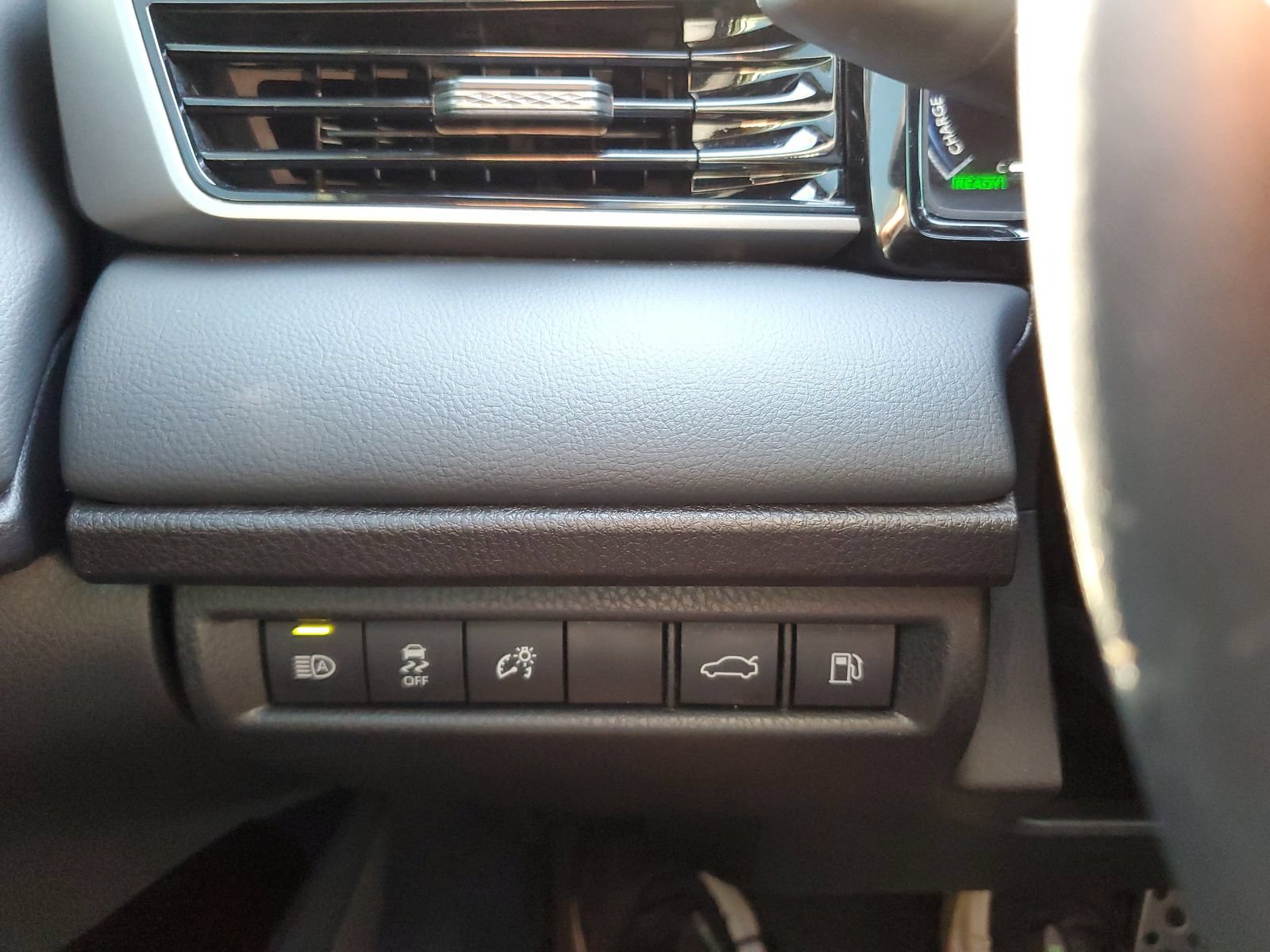 Used 2025 Toyota Camry XSE FWD image 21