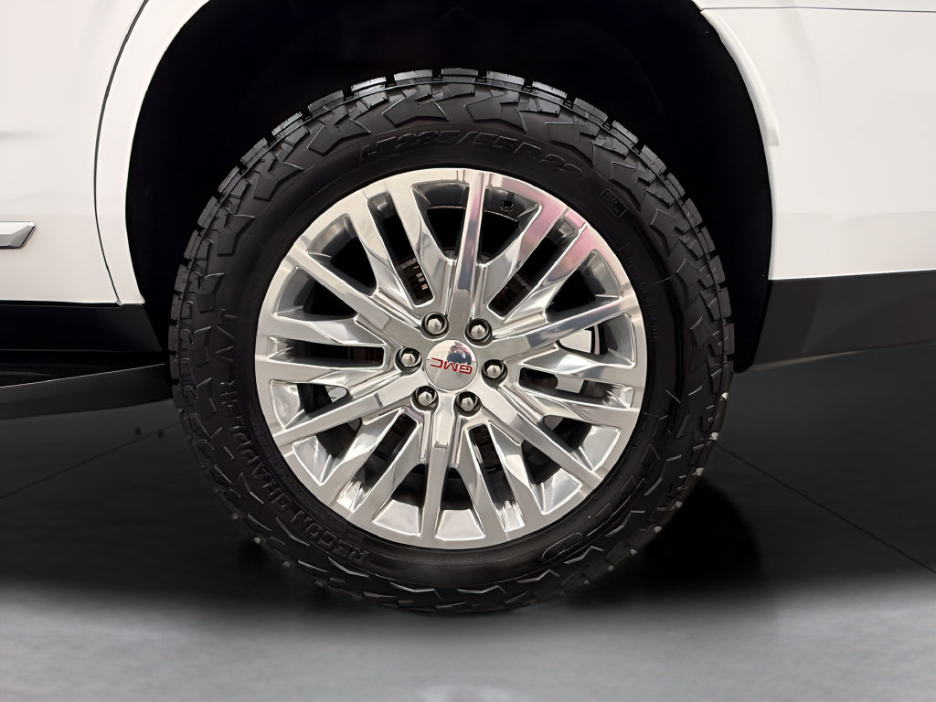 Used 2023 GMC Yukon Denali AWD/4WD image 30