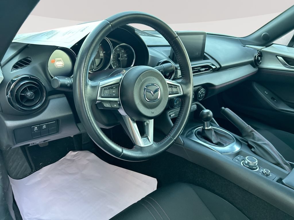 Used 2019 MAZDA MX-5 Miata RF Club w/ I-ACTIVSENSE Sport Package RWD image 14