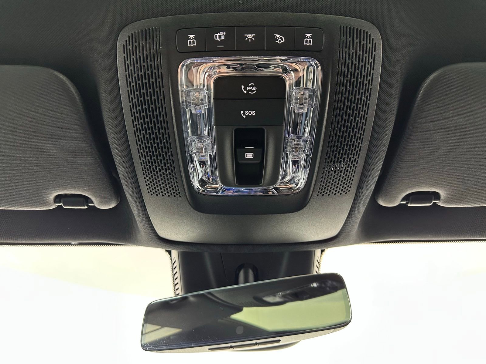 Used 2023 Mercedes-Benz EQB 300 300 w/ Exclusive Package image 39