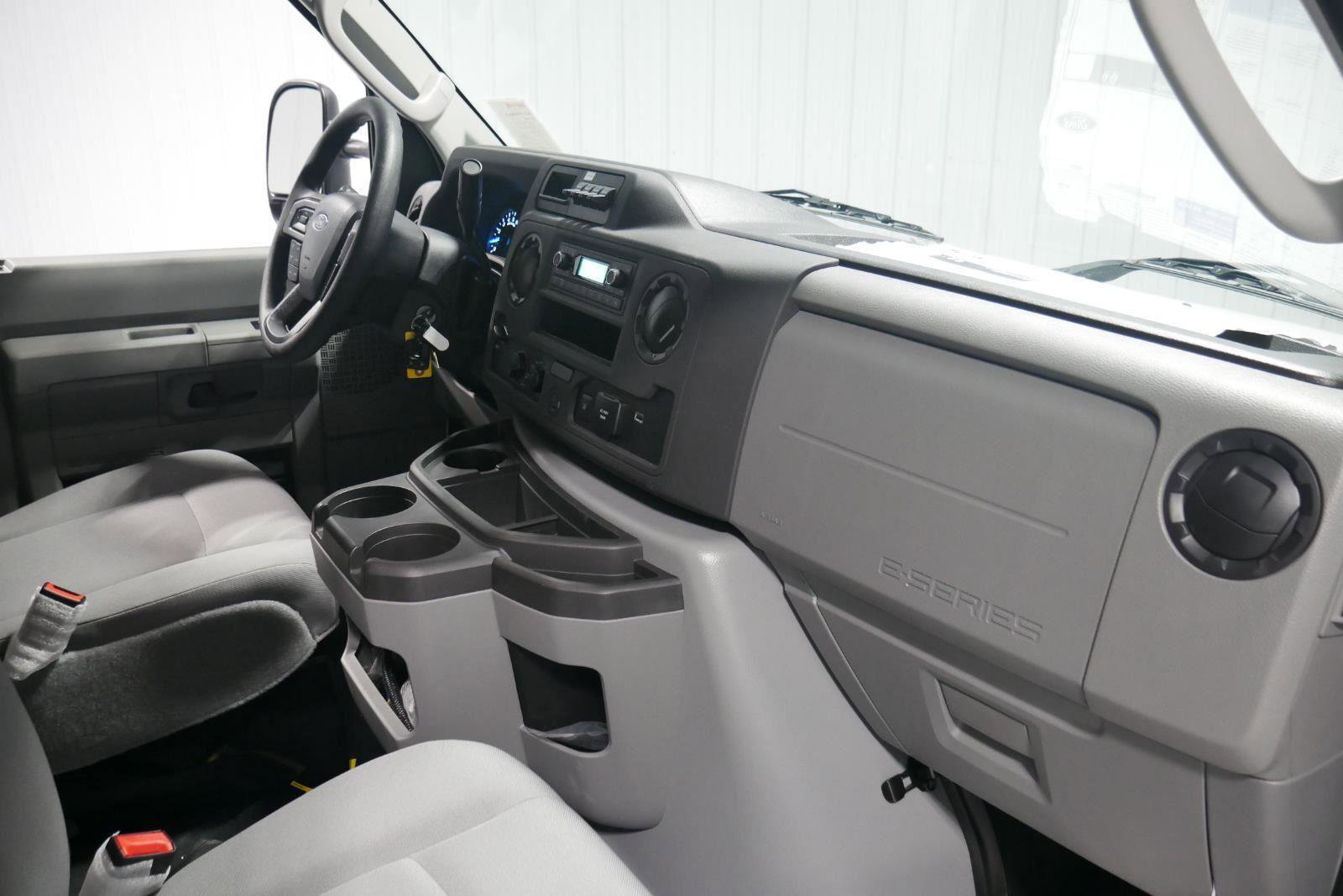 New 2026 Ford E-350 and Econoline 350 Super Duty w/ Power Equipment Group RWD image 17