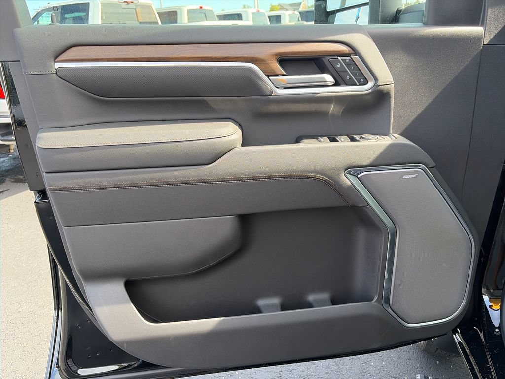 New 2026 Chevrolet Silverado 3500 High Country w/ High Country Premium Package AWD/4WD image 16