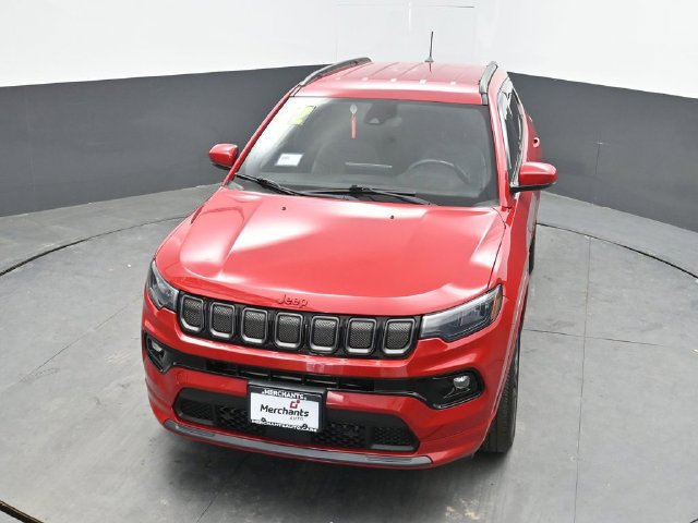 Used 2022 Jeep Compass Limited AWD/4WD image 33